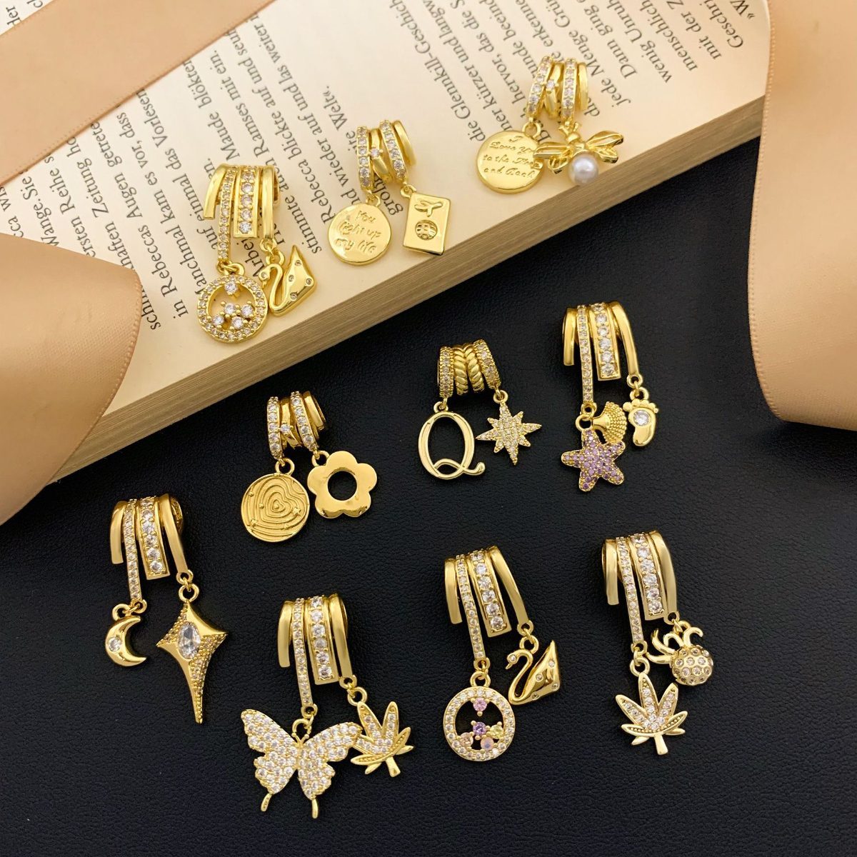 Gold Round Star Zircon Combination Pendants