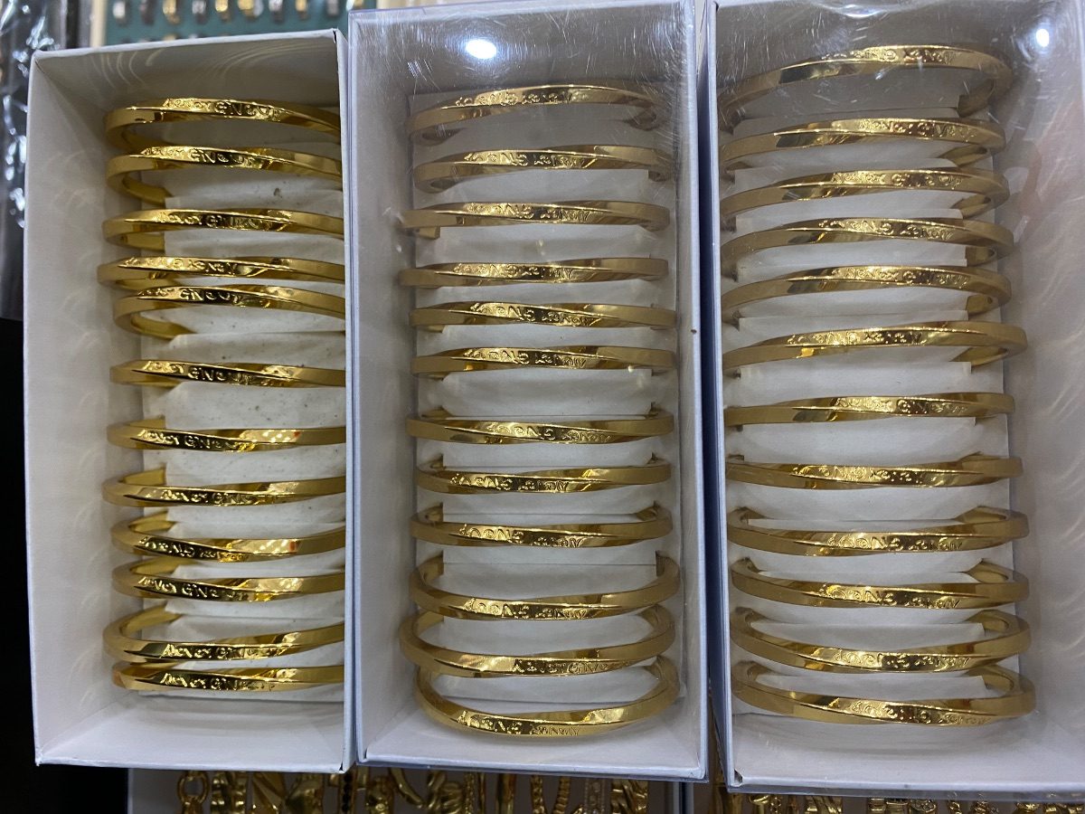 Engraved Gold Bangle Bracelet