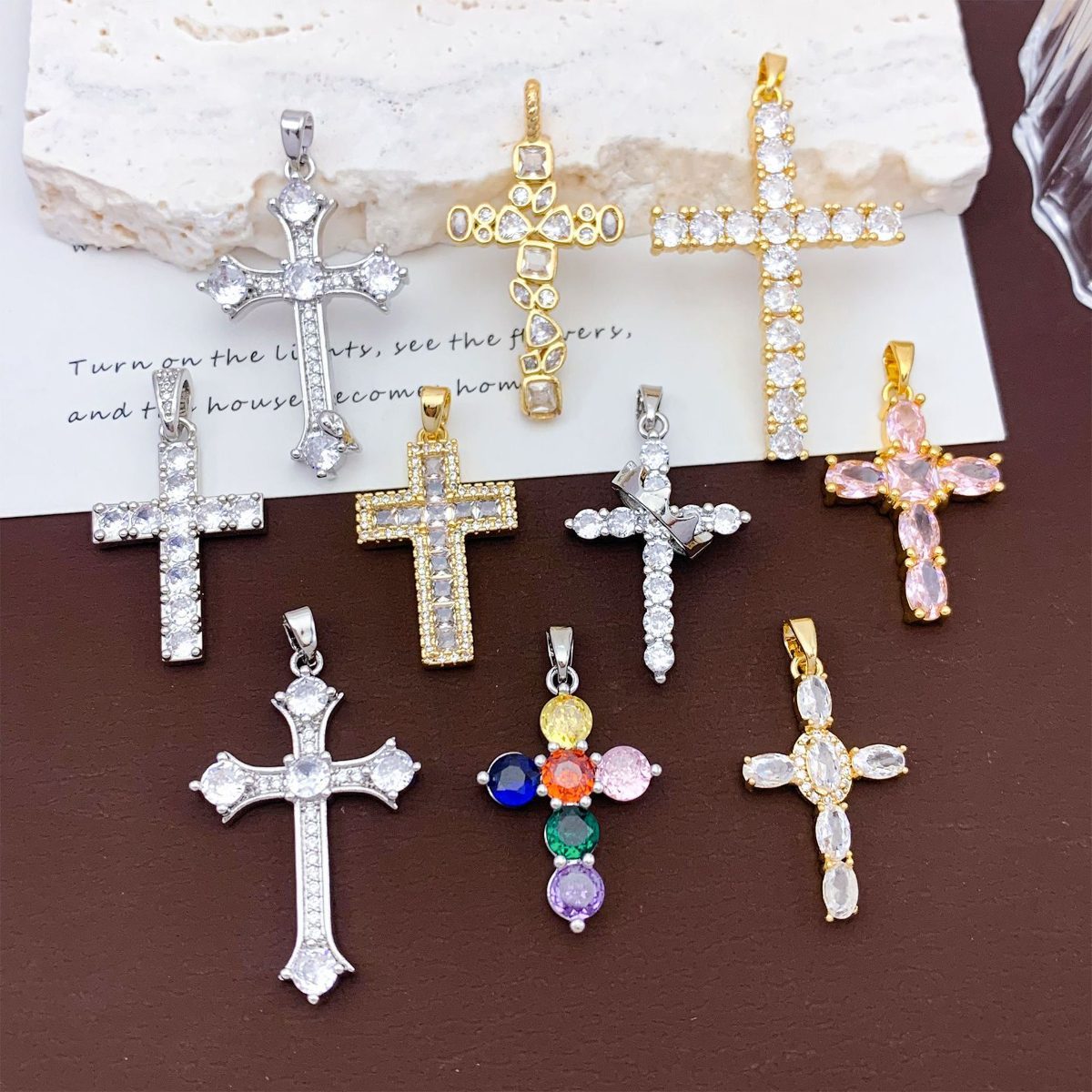 Hot Selling Copper Cross Inlaid Zircon