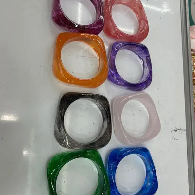 267234