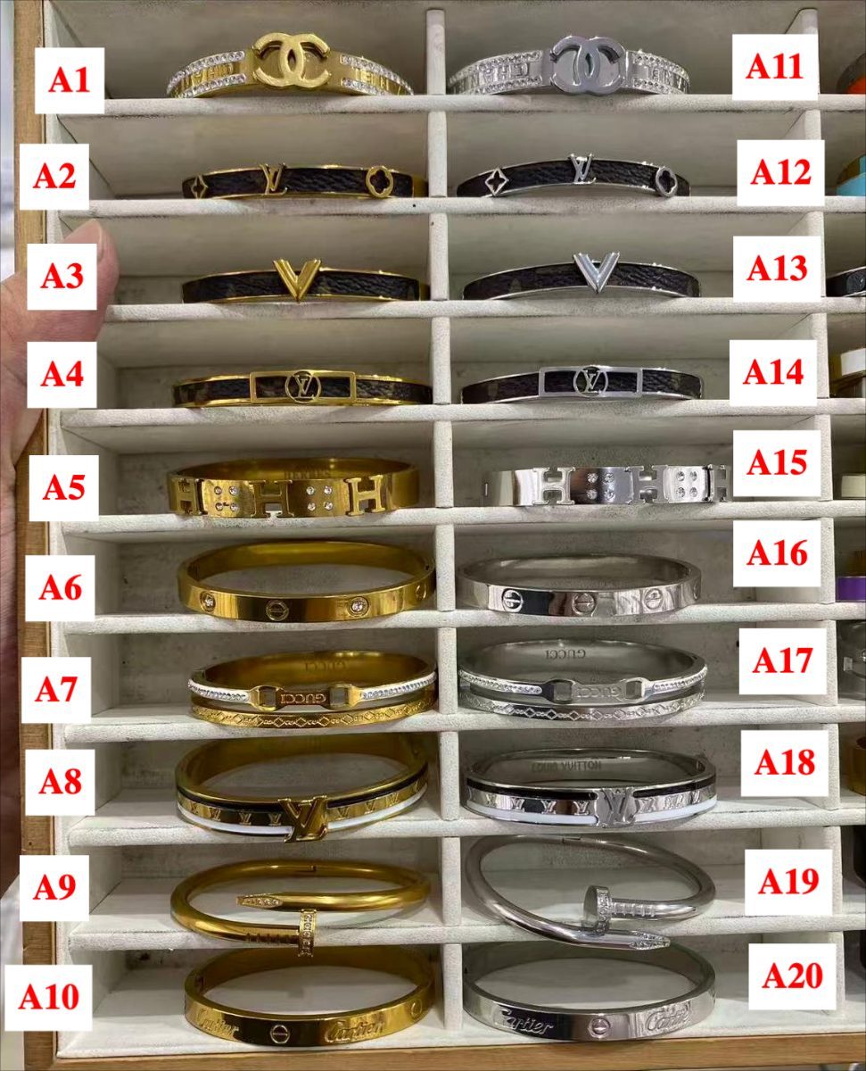 smail size lady bangles