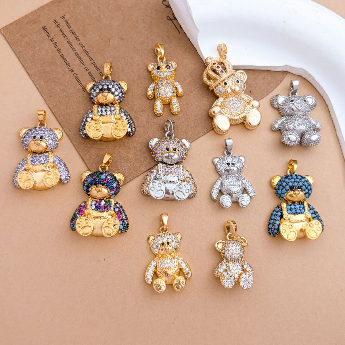 Cartoon Bear Zircon Pendant